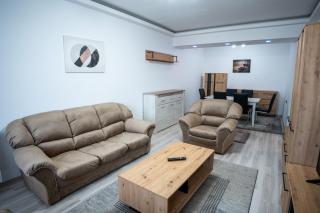 Barrique 19 - Breakfast delivered & Minibar - Mall Area - 3