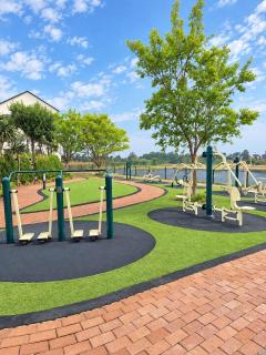 Hlubi at Lifestyle Estate with restaurant and work-station - 3