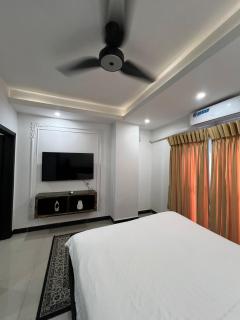 Luxury & Cozy 1BHK Apartment in Islamabad - 2