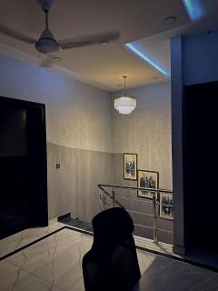 Luxe Retreat - 6