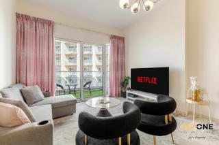 Viridis Living Chic and Spacious 1BR - 2