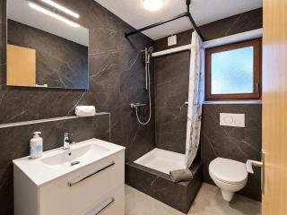 Lauberhorn Apartment - Aare Jungfrau AG - 4