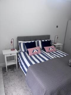2 bed Apartment Ballycastle Seconds to Seafront - 4