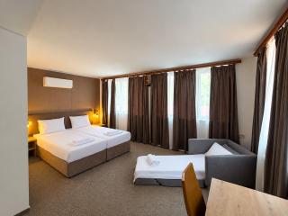 Hotel Complex Chayka - 8