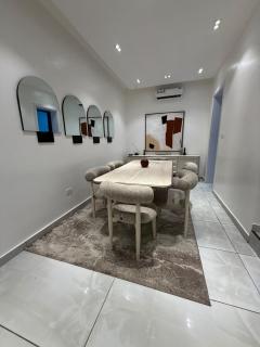 Max Green-Oak - Spacious 4-Bed in Victoria Island - 7