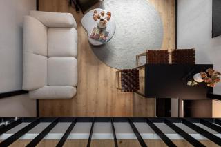 Free Parking, Balcony, Design Loft - by Innorental - 3
