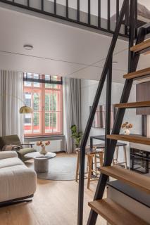 Free Parking, Balcony, Design Loft - by Innorental - 8