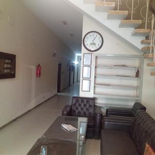 New Block Hotel Ambassador - 3