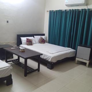 New Block Hotel Ambassador - 2