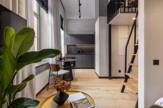 Cozy Loft, 2 Stories, Central Location - by Innorental - 4