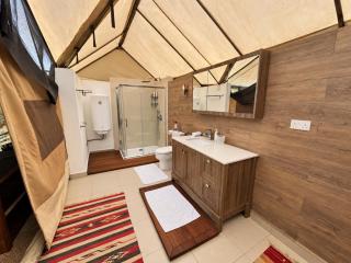 Naivasha Complex Listings - 2