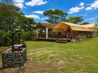 Naivasha Complex Listings - 4