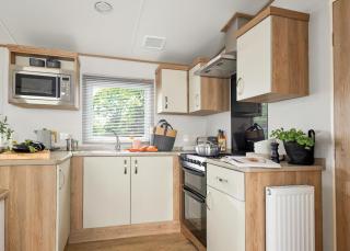 Perran Heights Holiday Park - 2