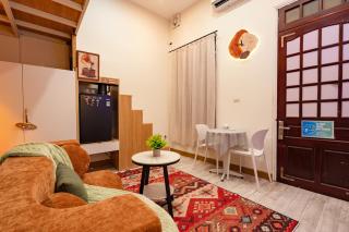 Alhdo Homestay Old Quarter - 8