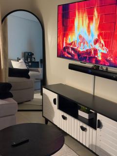 ONE BEDROOM, 237 GARDEN CITY residences - 8