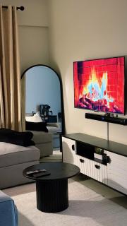 ONE BEDROOM, 237 GARDEN CITY residences - 5