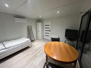 Gartenzimmer Handwerker- oder Messezimmer - 0