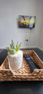 Burton House - 2BR - Sleeps 4 - Flat 2 - 6