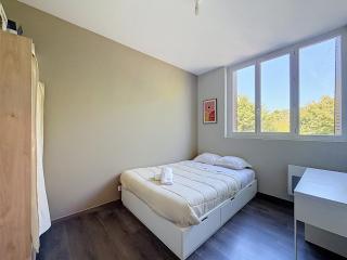 Les 2 Apparts 16 pers 6 Chambres Parking Gratuit - 6