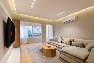 Luxury 3-Bedroom Apartment in the Heart of Almaza - 6