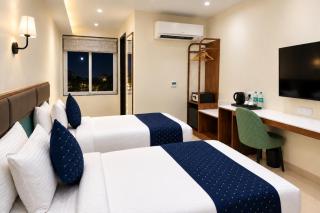 Radha Ratna Hotel - 4