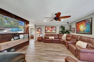 Newly Listed Casa Spanglish - Heated Pool Miami - 0