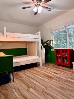 Newly Listed Casa Spanglish - Heated Pool Miami - 3