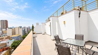 Duplex Apartamento con terraza en Miraflores - 1
