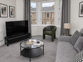 Free Parking - City Centre - Sleeps 3 - 2 Bedroom - 0