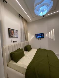 Champ Luxury Apartments - 7