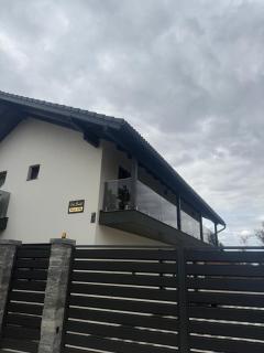 Fenyő Villa , Vila Bradul - 6