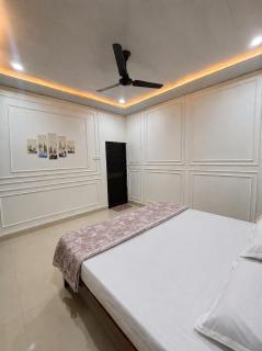 Harman Guest House - 7