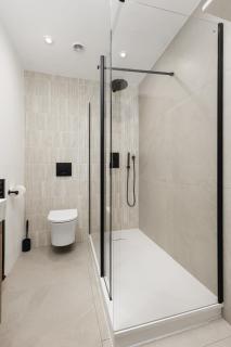 New! Bright 2BR Maisonette in Clapham - 1