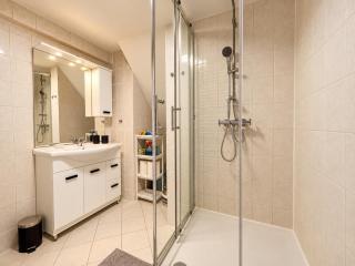 Charming · 2BR duplex, 2 min to U2 Taborstraße - 6