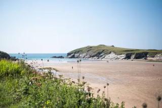The Beach House, Steps to Porth Beach - 6
