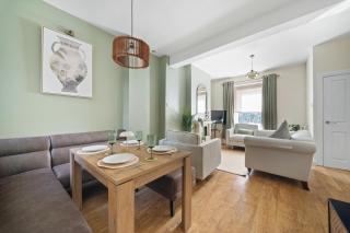 2 Bedroom Derry City Centre House with Free WiFi 5 Guests - 7