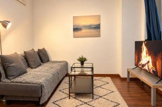 Warm 2BR ground-floor flat near U2 Taborstraße - 1