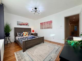 Modern Family Retreat - 9