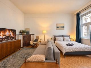 Fabulous 2-Bedroom Apartment with A/C near Hauptbahnhof - 5