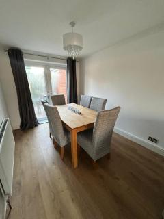 Spacious 2BR South Anston House Driveway Parking - 8
