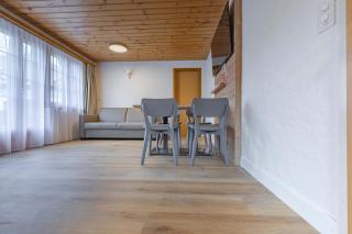 First Apartment - Aare Jungfrau AG - 3