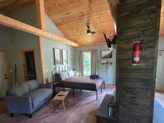 Firefly Landing at Avenwood Cabins - 5
