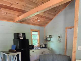 Firefly Landing at Avenwood Cabins - 4