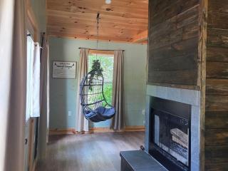 Firefly Landing at Avenwood Cabins - 1
