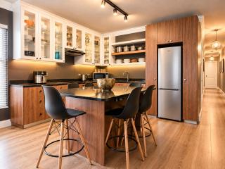 Coastal Hospitality - Beach Club 401 - 5