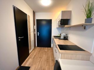 Schönes 1 Zimmer Appartment in Ingolstadt-Friedrichshofen - 2