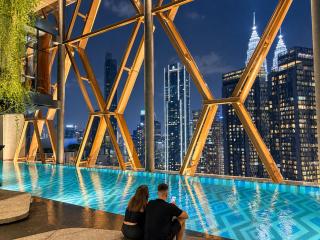 The Scarletz Suites nearby KLCC by TaheeenS - 0
