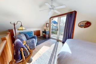 The Lodge - 7