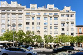 Glinter Plaza de las Cortes - 8