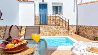 Dos casas rurales en Despeñaperros, La Reconquista y Nuevas Poblaciones - 1